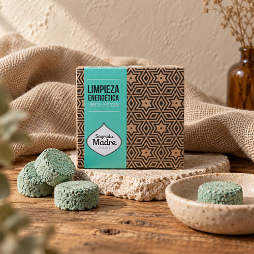 Carboncini Aromatici Pulizia Energetica 12 Pezzi | Sagrada Madre.