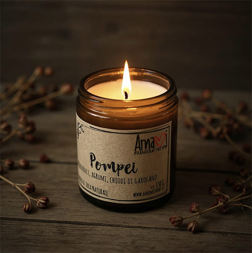 Candela artigianale cera di soia Amami Pompei